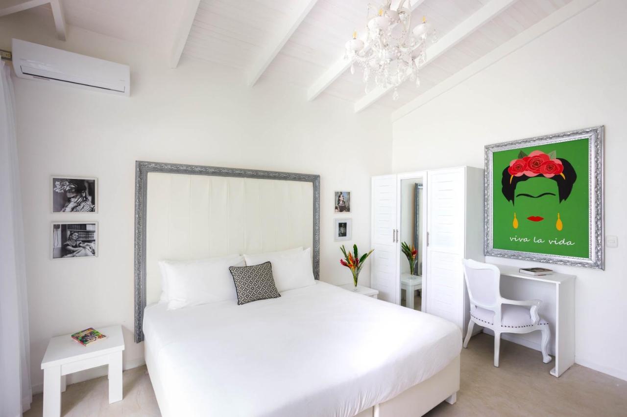 Gigi Brown Villa Frida Beachfront Puerto Viejo de Talamanca Экстерьер фото
